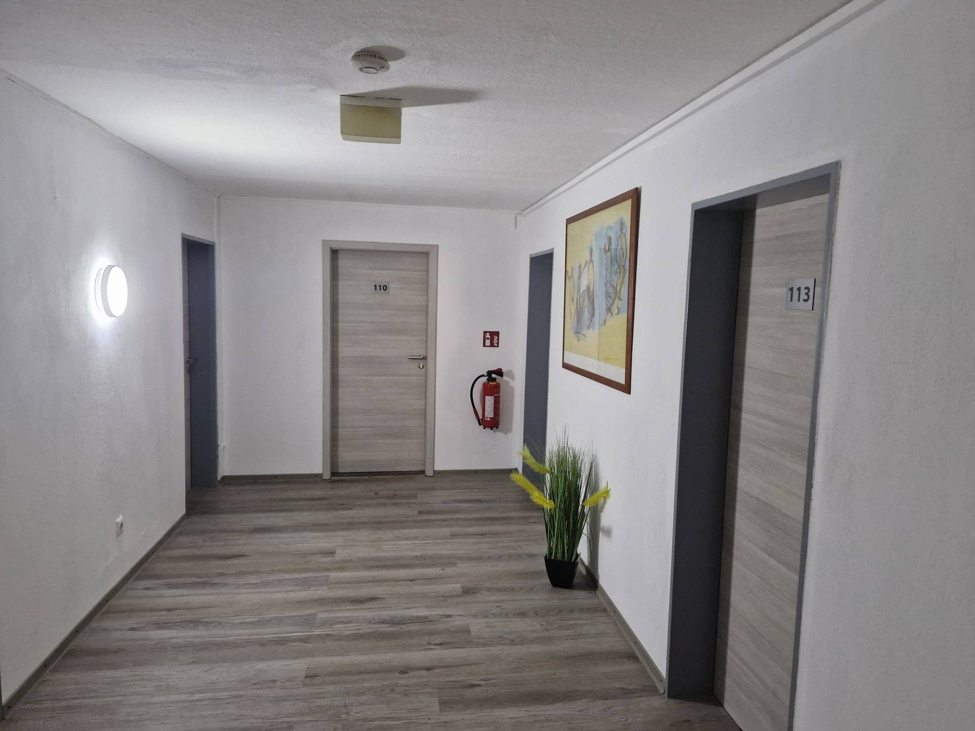 Gang Monteurzimmer Bad Liebenzell – Appartementhaus Barth